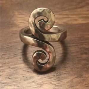 James avery hammered swirl ring